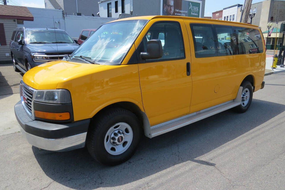 gmc savana passenger 2015 1GDW7HCG8F1146478 image gmc savana passenger 2015 1GDW7HCG8F1146478 image
